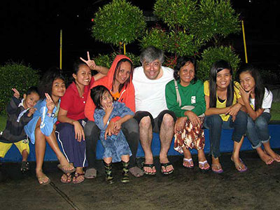 フィリピンでのマルク・ミニエ 写真 3